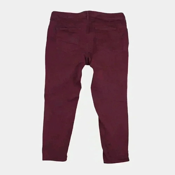 Maurices ‎cropped jean SIZE 18 burgundy - Picture 2 of 7